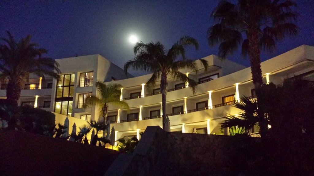 Dolce hotel at night
